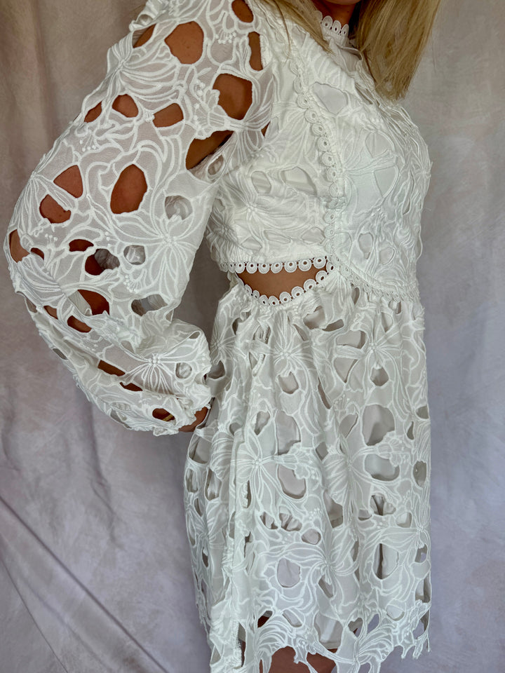 White Floral Lace Long Sleeve Dress